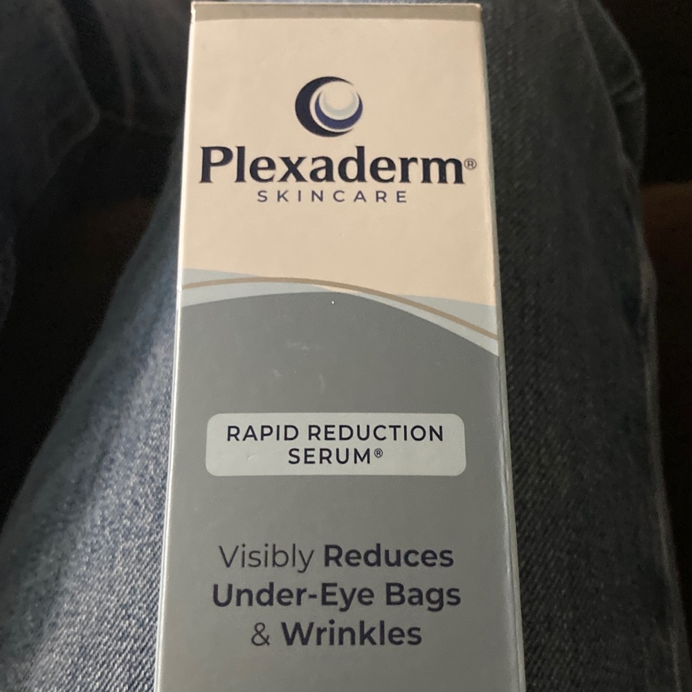 Viral Plexaderm. Skincare Rapid Reduction Serum - White